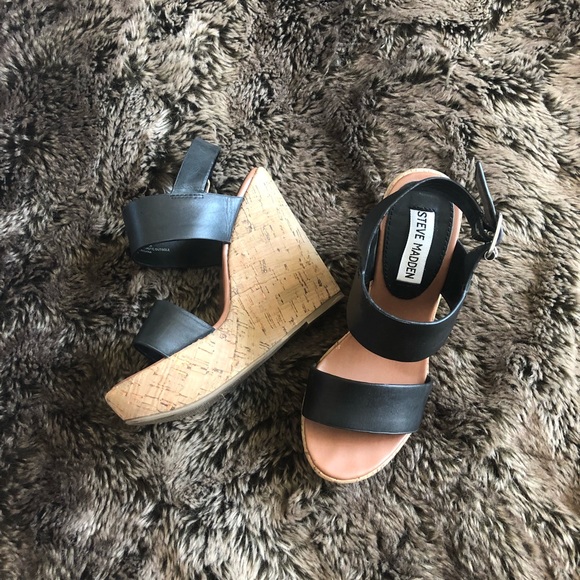 Steve Madden Shoes - Steve Madden Esme Wedges